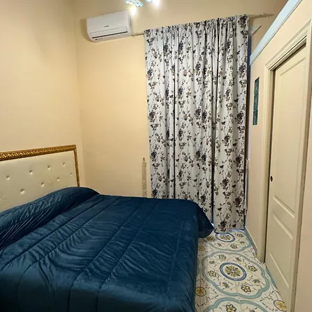 Oda ve Kahvaltı Beb Rosy *
