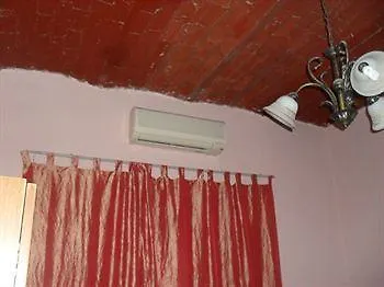 Beb Rosy Oda ve Kahvaltı Napoli