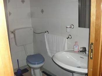 Beb Rosy Oda ve Kahvaltı *