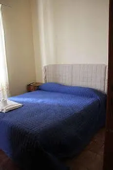 Oda ve Kahvaltı Beb Rosy