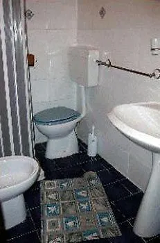 Beb Rosy Nocleg ze śniadaniem 3*