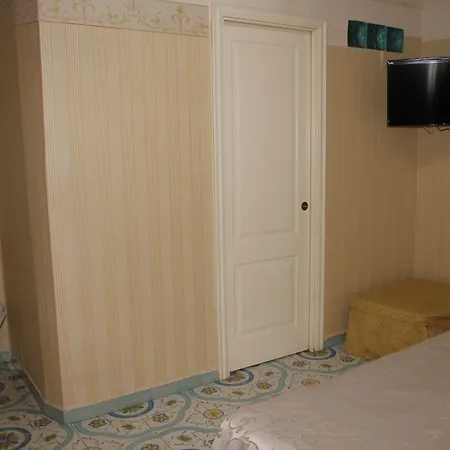 Beb Rosy 3* Napoli
