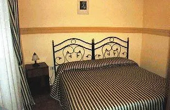 Beb Rosy Bed & Breakfast 3*