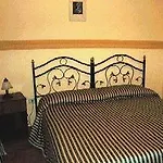 Beb Rosy Bed and Breakfast 3*