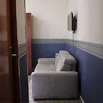 Beb Rosy Bed and Breakfast Νάπολη