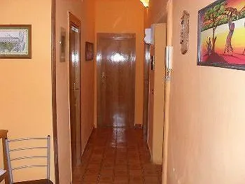Beb Rosy Nocleg ze śniadaniem 3*